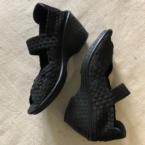 BM Bernie Mev Woven Wedge Peep Toe Sz6 NWOT - Picture 6 of 7
